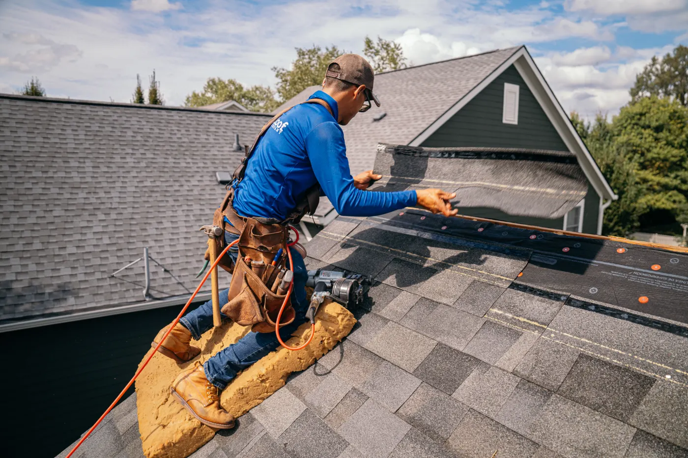 Manufacturer-certified roof installation in Woodcreek Reserve
